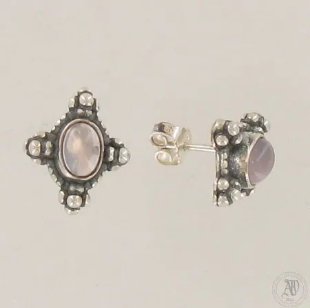 Kivikorvakorut, Kalevala Koru, Kiviaarteistoa, korkeus 17mm, 925br, paino 5,2g 
