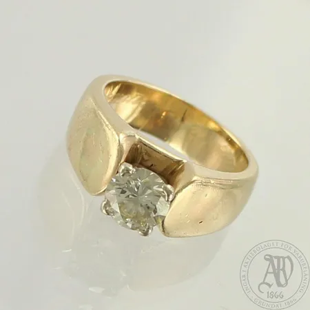 Timanttisormus 1xn.0.96ct, kaiverrettu, koko 15¼, 585, paino 9,8g 
