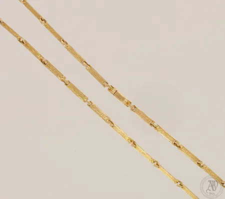 Kaulaketju Lapponia, pituus 43,5cm, leveys 3mm, vuodelta 1985, 585, paino 13,6g