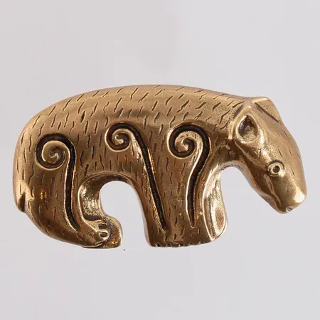 Rintakoru Kalevalan Koru, Kalevalankarhu, korkeus 30mm, pronssia