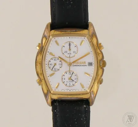 Teräsrannekello Pulsar Chronograph, paristo loppunut, käytön jälkiä, taulun mitat 44x36mm, ref: Y182-5A20, hihnan pituus 220mm, käyttöohje