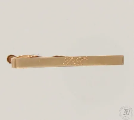 Solmionpidin, kaiverrettu, leveys 47mm, Jalosepot Oy Lahti, 585, paino 3,7g