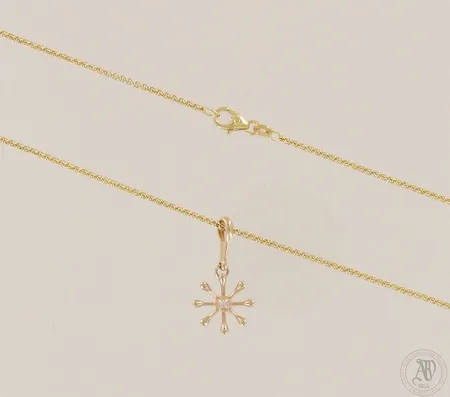 Kaulaketju ja timanttiriipus 1xn.0.02ct, Kalevala Koru, ketjun pituus 45cm, riipuksen korkeus 26mm, 585, paino 5,0g