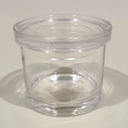Kannellinen Jars-purkki Iittala, korkeus 75mm, kirkas Lähetetään postipakettina.