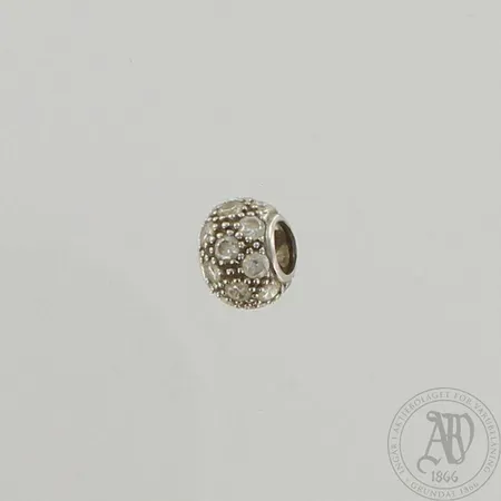 Kiviriipus, korkeus 10mm, 585br valkokulta, paino 1,3g 