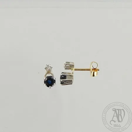 Kivikorvakorut timanteilla 1xn.0.005ct, korkeus 9mm, 585br, paino 1,2g 