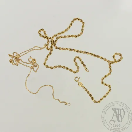 Viallisia ketjuja, 585, paino 4,7g 