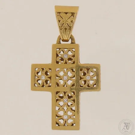 Timanttiristiriipus 6xn.0.01ct, korkeus 48mm, 875, paino 14,2g