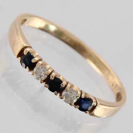 Sinisafiirisormus timanteilla 2xn.0.04ct, koko 17¼, 585, paino 1,3g
