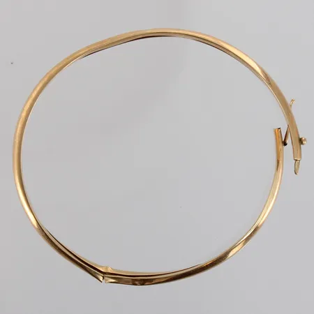Viallinen rannerengas, 585, paino 3,9g