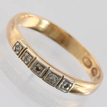 Timanttisormus 5xn.0.005ct, koko 17½, 750, paino 2,3g