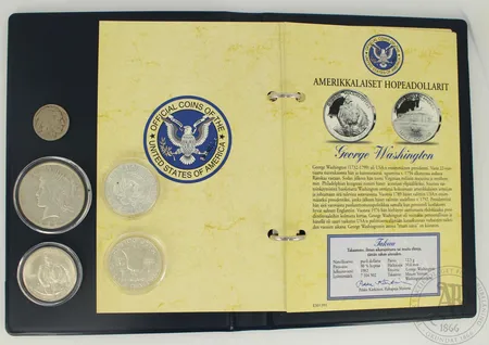 Neljä hopearahaa, Amerikkalaiset hopeadollarit: George Washington ½ dollaria,  Rauhandollari, Benjamin Franklin ½ dollaria ja John F. Kennedy ½ dollaria, 900, paino 64,2g mukana Monetan todistukset, 1 hopearaha five cents 1935, kupari/nikkeli