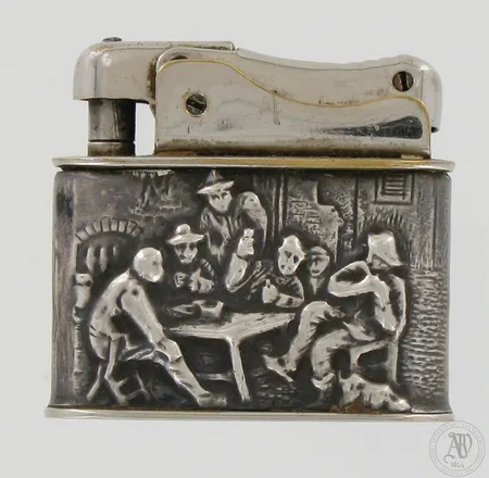 Hopeinen sytytin, korkeus 40mm, kaiverrus sivussa, 813br, paino 47,9g