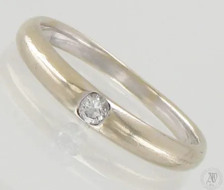 Timanttisormus 1xn.0.10ct, koko 18½, 585 valkokulta, paino 2,8g