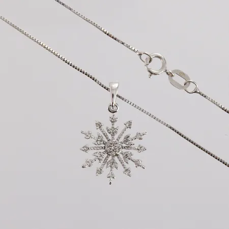 Panssarikaulakatju, pituus 45cm, timanttiriipus 31x0.005ct, korkeus 21mm, 585 valkokultaa, paino 1,9g