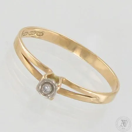 Timanttisormus 1xn.0.005ct, koko 17, 750, paino 1,2g