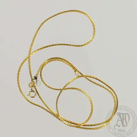 Viallinen kaulaketju, pituus 49cm, 750, paino 3,9g