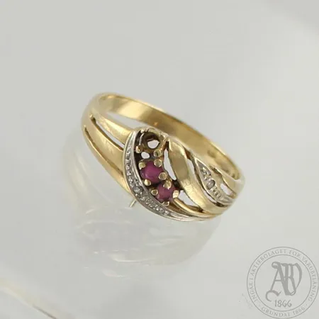 Viallinen kivisormus timanteilla 2xn.0.005ct, koko 17¼, 585br, paino 2,6g 