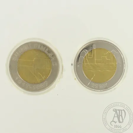 Kaksi juhlaraaa, Itsenäinen Suomi 80 vuotta 1917-1997, nimellisarvo 25mk, kupari/nikkeli