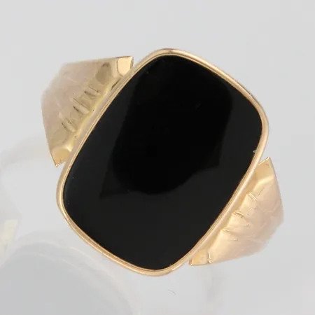 Kivikantasormus, koko 19¾, 585br, paino 2,9g