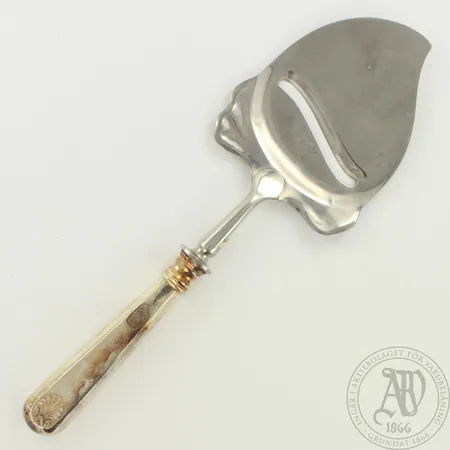 Juustohöylä, Musla, pituus 215mm, 813br, paino 84,4g