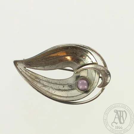 Kivirintaneula, leveys 45mm, 835br, paino 6,7g 