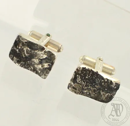 Kalvosinnapit, mitat 14x19mm, 813, paino 14,0g 
