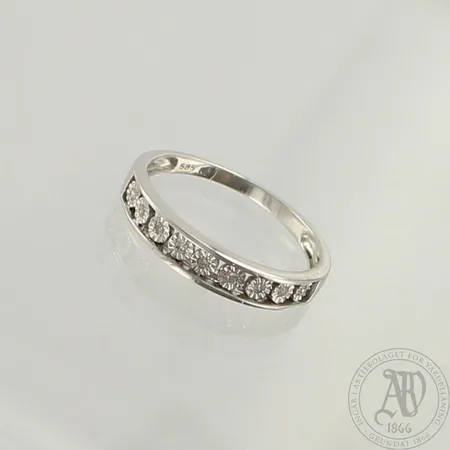 Timanttisormus 9xn.0.005ct, koko 15¾, 585 valkokulta, paino 1,7g 