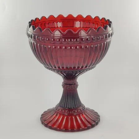 Iittala Mariskooli, korkeus 155mm, karpalo Lähetetään postipakettina.