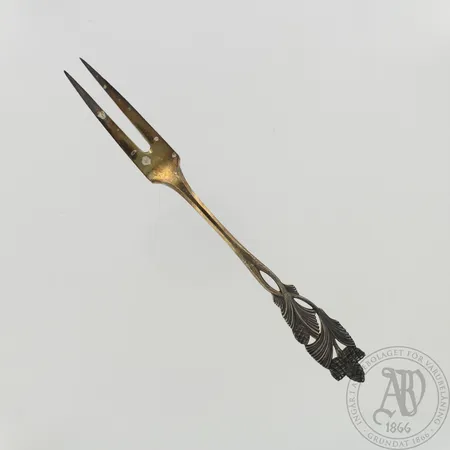 Kakkuhaarukka, Käpy, pituus 165mm, 813, paino 24,0g 