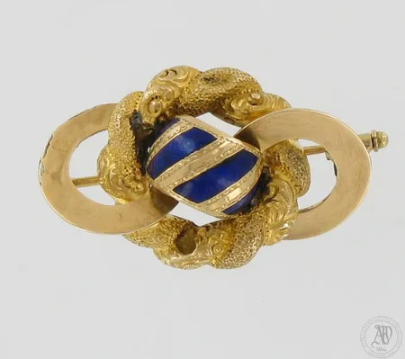 Emaloitu rintaneula, leveys 36mm, Ruotsi 1811, 750br, paino 4,8g