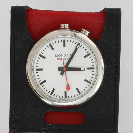 Pöytä/taskukello Mondaine Quartz, taulun Ø 39mm.