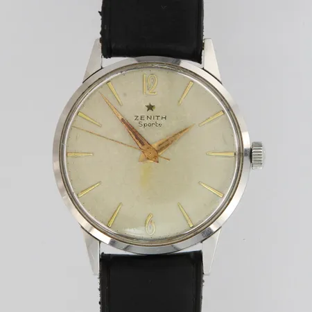 Teräsrannekello Zenith Sporto, mekaaninen, taulun Ø 34mm, pleksilasissa naarmuja, taulussa ja viisareissa hapettumia, nahkarannekkeella.