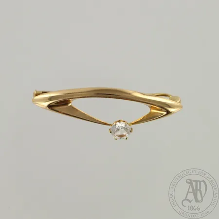 Kivirintaneula, leveys 37mm, 585br, paino 2,0g