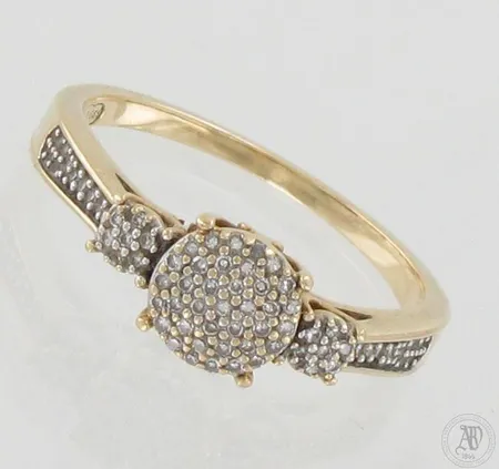 Timanttisormus 71xn.0.005ct, koko 17½, 585, paino 2,6g