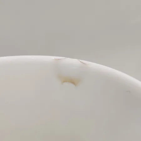 Neljä mukia, Iittala Taika, 0,4dl, yhdessä halkemaa Lähetetään postipakettina.