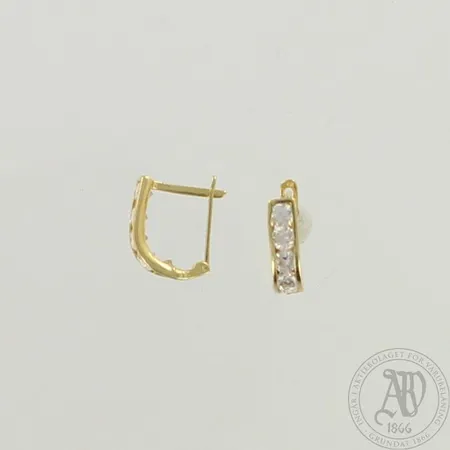 Kivikorvakorut, korkeus 10mm, 750br, paino 0,9g 