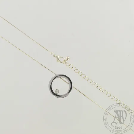 Kaulakoru Swarovski, riipuksen Ø 22mm, ketjun pituus 45-55cm,korumetallia