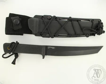 Veitsi Cold Steel, Recon Tanto SK5 49LRT, kokonaispituus 298 mm, tuppi