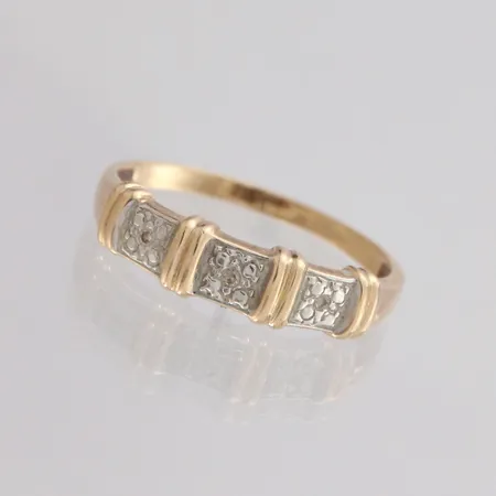 Timanttisormus 3xn.0.005ct, koko 16¾, 585, paino 1,5g