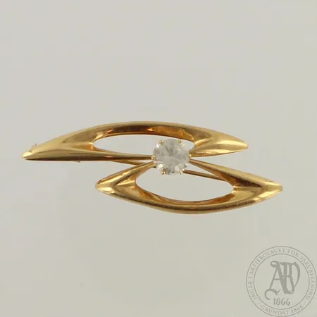 Kivirintaneula, leveys 51mm, 585br, paino 3,8g