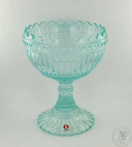 Iittala Mariskooli, korkeus 155mm, vedenvihreä Lähetetään postipakettina.