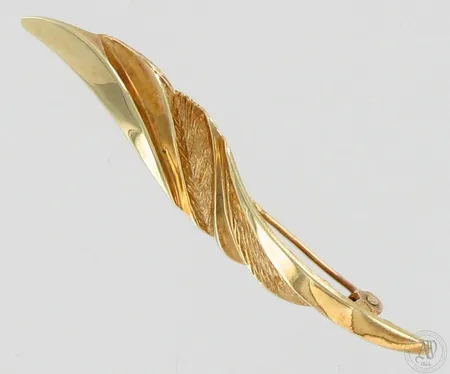 Rintaneula, leveys 52mm, 585, paino 3,4g