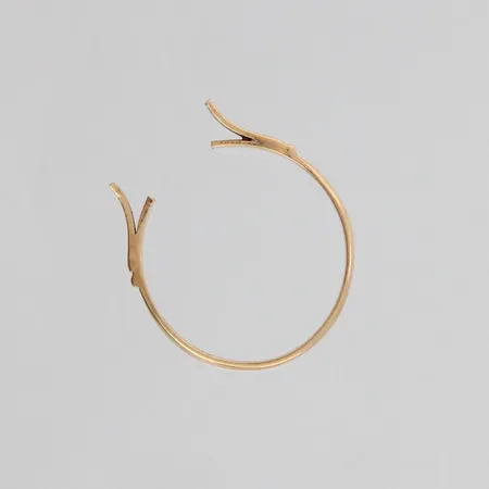 Viallinen sormus, 585, paino 1,6g