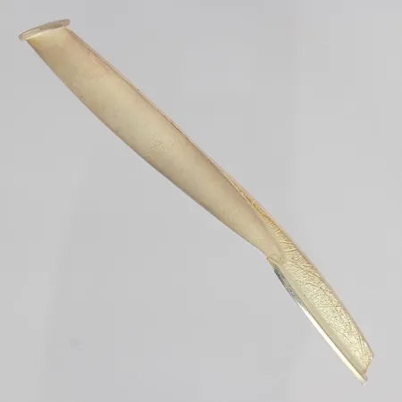 Rintaneula Lapponia Koru, vuodelta 2000, leveys 117mm, 925, paino 16,6g