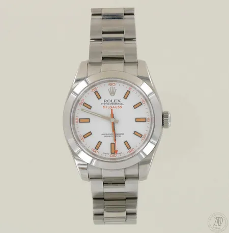 Teräsrannekello Rolex Oyster Perpetual Milgauss, automaatti, ref: 116400, sarjanumero M378261, taulun Ø 39mm, rannekkeen pituus175mm, takuutodistus, manuaali ja laatikko.