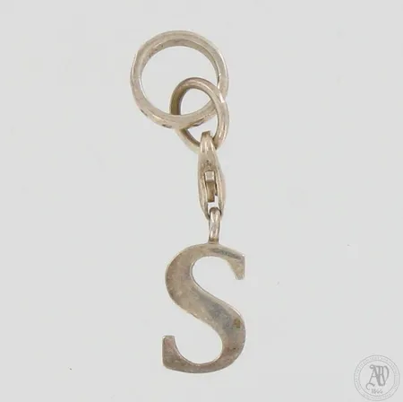 Riipus, korkeus 34mm, Thomas Sabo, 925, paino 3,0g