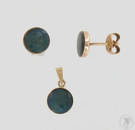 Spektroliittikorvakorut ja -riipus, Ø 8mm, riipuksen korkeus 12mm, 585br, paino 1,4g