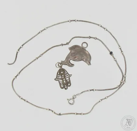 Viallisia koruja, 800-925, paino 7,5g
