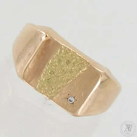 Timanttikantasormus 1xn.0.005ct, käytön jälkiä, koko 21, 585, paino 3,3g